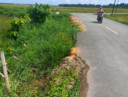 Jalan Amblas, Masyarakat Minta Pada Balai Wilayah Sumatera I Agar Bangun Talut Penahan