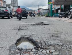 Jalan di Ibu Kota Bener Meriah Berlobang, PUPR: Kita Segera Perbaiki Dalam Waktu Dekat 