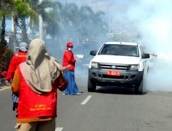 Gerak Cepat Dinkes Aceh Tengah Lakukan Fogging di Kampung Blang Kolak II