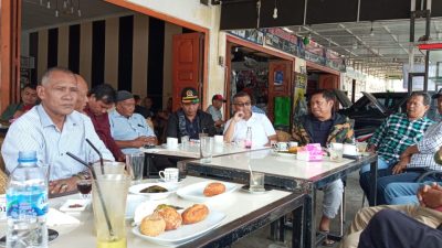 Alhudri Sowan Ke Hitam Putih Ngopi Sambil Bersilaturrahmi dengan Tokoh Masyarakat