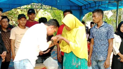 Pengurus DPS PA Cot Girek Serahkan Bantuan untuk Korban Kebakaran 