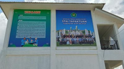 Ketua STAI Tapaktuan Apresiasi Kepada Cut Syazalisma Atas Penegerian 40 TK