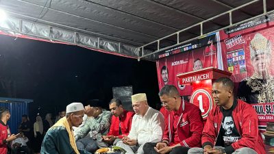 Ratusan Warga Hadiri Kampanye Ayah Wa-Panyang di Gampong Teupin Gajah