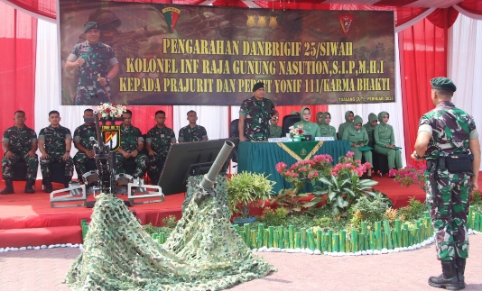 Kunjungan Kerja ke Yonif 111/Karma Bhakti ini kata Danbrigif 25/Siwah. [Foto Istimewa | mediaaceh.co.id].