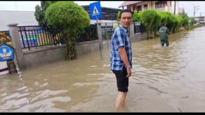 Plt Sekda Aceh Utara Tinjau Lokasi Sekolah Terdampak Banjir 