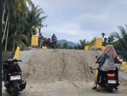 Warga Silolo Aceh Selatan Keluhkan Konstruksi Jembatan