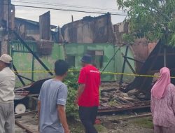 13 Ruko di Kota Fajar Dilalap Si Jago Merah, Kerugian 1 Milyar 