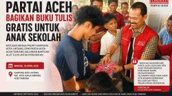 Partai Aceh Bagikan Buku Tulis Gratis untuk Anak Sekolah di Aceh Tamiang