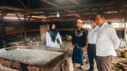 Dari Laut ke Rak Modern: Perjuangan Garam Santri Raih Legalitas