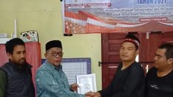 RGM Gunung Bukit Serahkan Qanun Kampung Kepada Reje