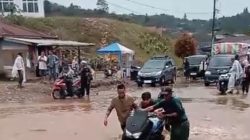 Jalan Eks KKA Penghubung Bener Meriah dan Aceh Utara Terendam Air