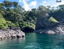 Gua Sarang Sabang, Pesona Geowisata Eksotis dengan Panorama Laut Biru dan Tebing Karst yang Memukau