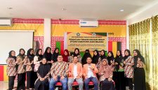 Pengurus DPC PTGMI Aceh Selatan berpoto bersama dengan Pengurus DPD PTGMI Aceh sesuai Muscab Il di Tapaktuan.(Foto/mediaaceh.co.id/istimewa).