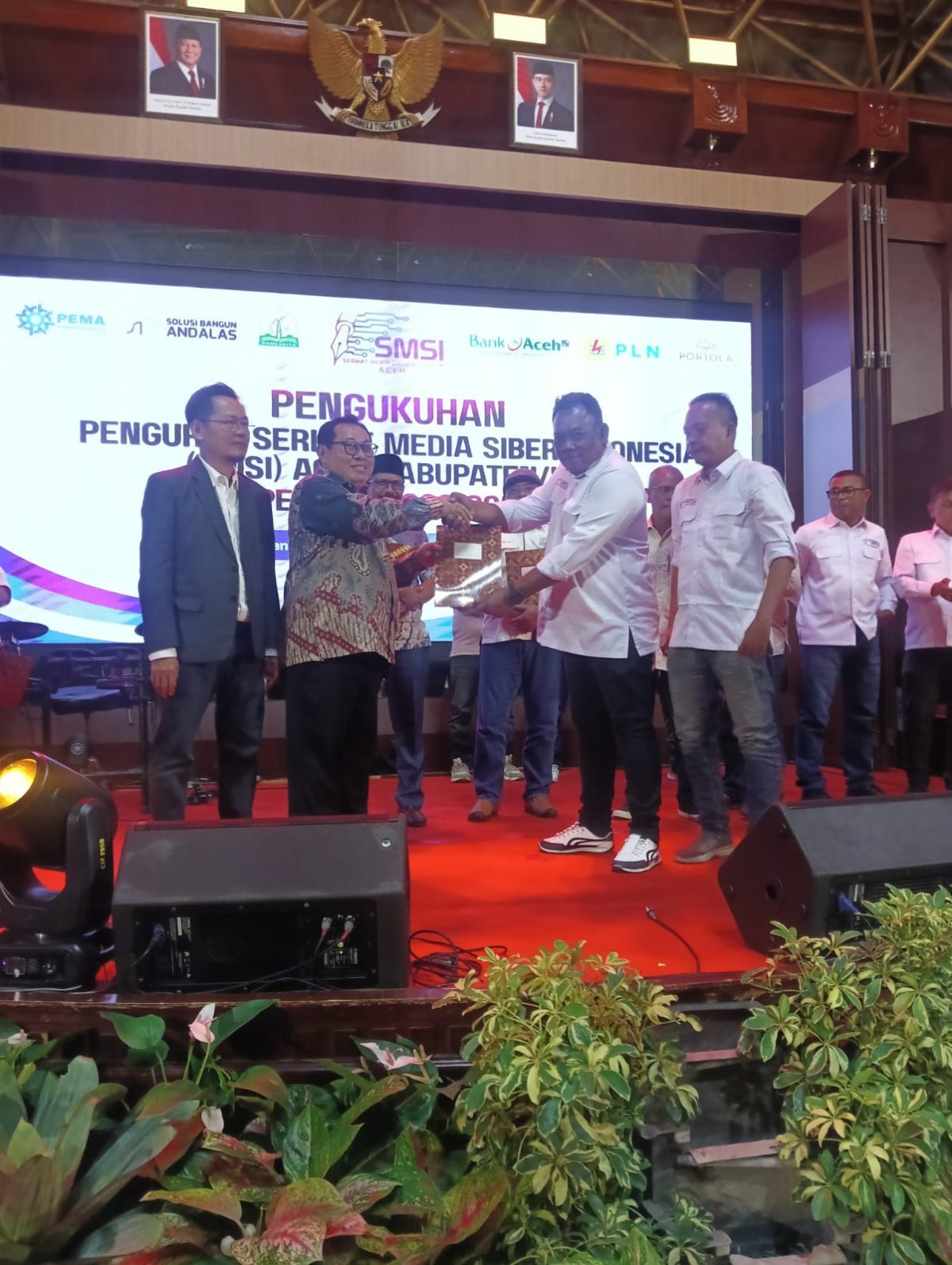 Pengukuhan SMSI Aceh Utara oleh Ketua SMSI Pusat di Banda Aceh. 