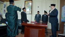 Prosesi pelantikan Rahmatsyah, ST sebagai Direktur Perusahaan Umum Daerah (Perumda) Air Minum Tirta Bengi oleh Bupati Bener Meriah oleh H. Ir. Tagore AB. 