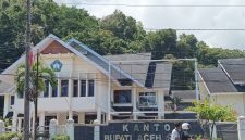 Kantor Bupati Asel di Jalan T. Ben Mahmud Tapaktuan.(Foto/mediaaceh.co.id/Maslow Kluet).