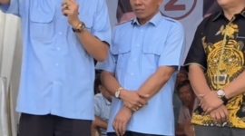 Bupati Asel HMW saat berpidato dalam kampanye Pilkada di Labuhan Haji, dua tahun lalu.(Foto/mediaaceh.co.id/istimewa).