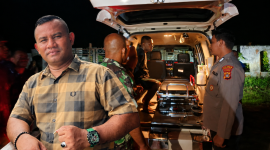 Ketua ODGJ Aceh Utara Barona Raja saat mendampingi penanganan ODGJ di Aceh Utara. 