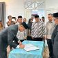 Bupati Asel HMW menanda tangani berita acara pelantikan eselon III di  Tapaktuan, Kamis, (8/10/2026).(Foto/mediaaceh.co.id/istimewa).