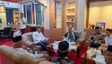 Pertemuan Bupati Aceh Utara Ayah Wa dengan para ulama kharismatik saat membahas peringatan HSN Tahun 2026 di Aceh Utara, Kamis, (8/10).
