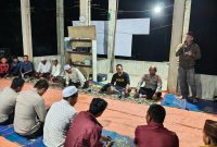 Geuchik Gampong Buket Jrat Manyang Dahlawi saat membuka acara sosialisasi Perlinsos. 