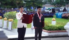Pemuda Gayo Baca Naskah Sumpah Pemuda di Upacara yang diselenggarakan dihalaman Sekretaris Daerah Aceh Tengah (28/10/2026)