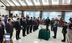 Lantik 10 Pejabat, Ayah Wa Tegaskan Jabatan Bukan Hadiah