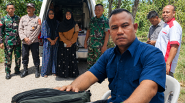 Saat ODGJ asal Cot Petisah, Kecamatan Seunuddon, Aceh Utara mau dirujuk ke RS Cut Mutia di Lhokseumawe yang didampingi oleh Kepala Puskesmas Blang Glumpang, Bhabinkamtibmas, Babinsa dan Aparatur Gampong setempat, Sabtu (10/10).