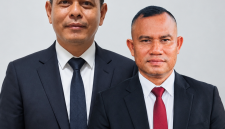 Plt Kadinkes Aceh Utara Nurzahri, S.KM., M.K.M bersama Ketua ODGJ Aceh Utara Mawardi alias Barona Raja. 